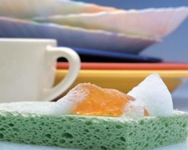 厨房洗涤用品怎么选？按清洁场景挑：餐具、灶台、水槽对应用品指南
